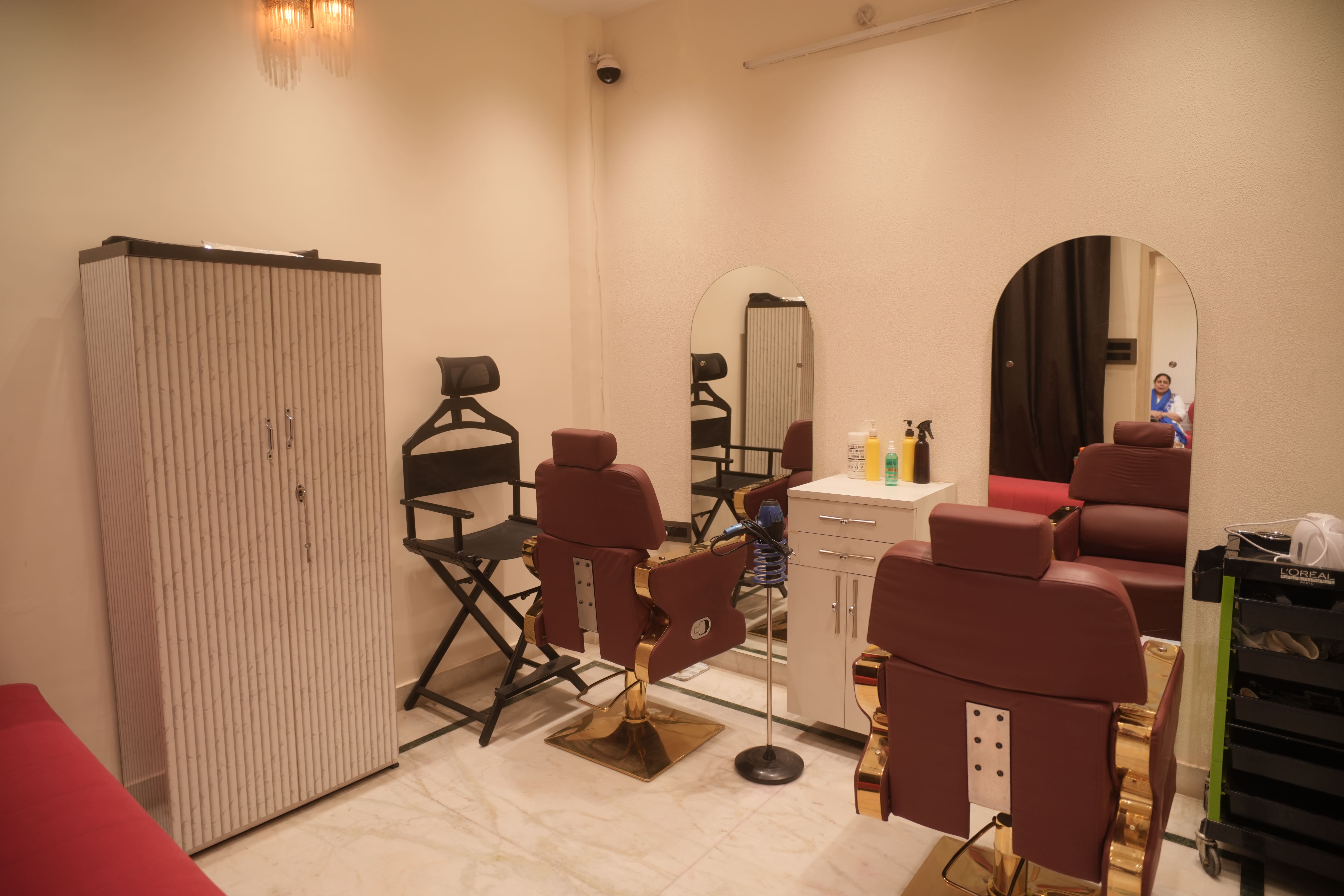 Suhana Makeup Studio second styling room