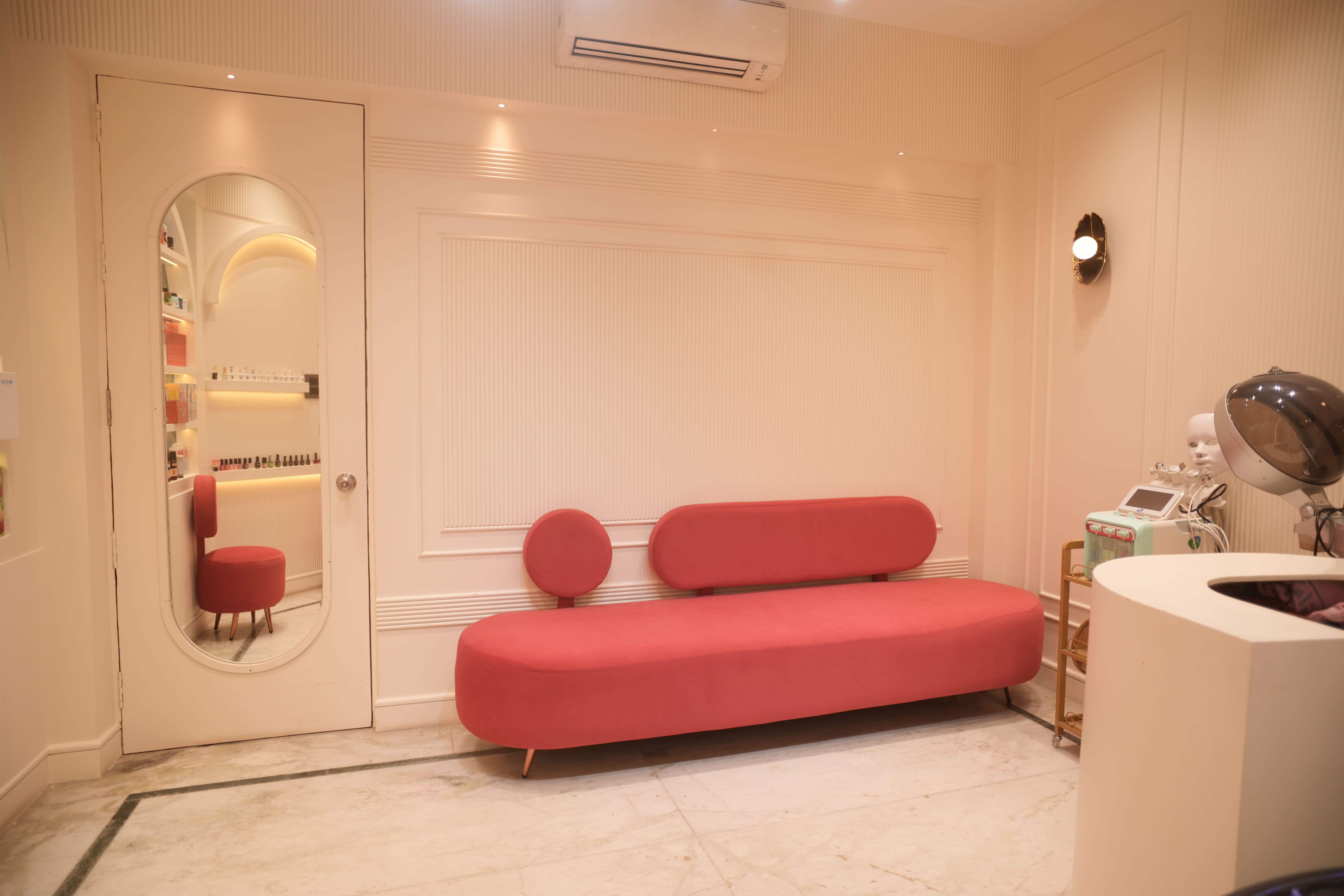 Suhana Makeup Studio facial treatment room